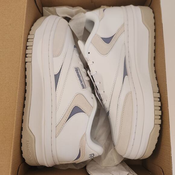 Reebok Women's Club C Extra Sneaker, White/Vintage Blue/Moonstone, 9.5 - Picture 9 of 10